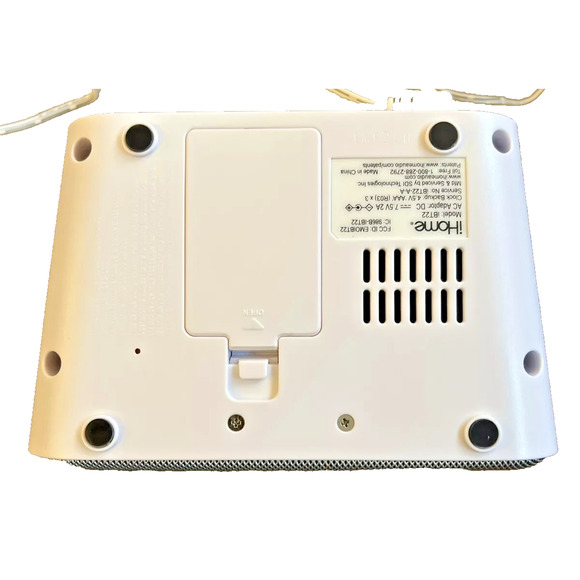 iHome IBT22 Bluetooth Dual Alarm Clock - Picture 2 of 4